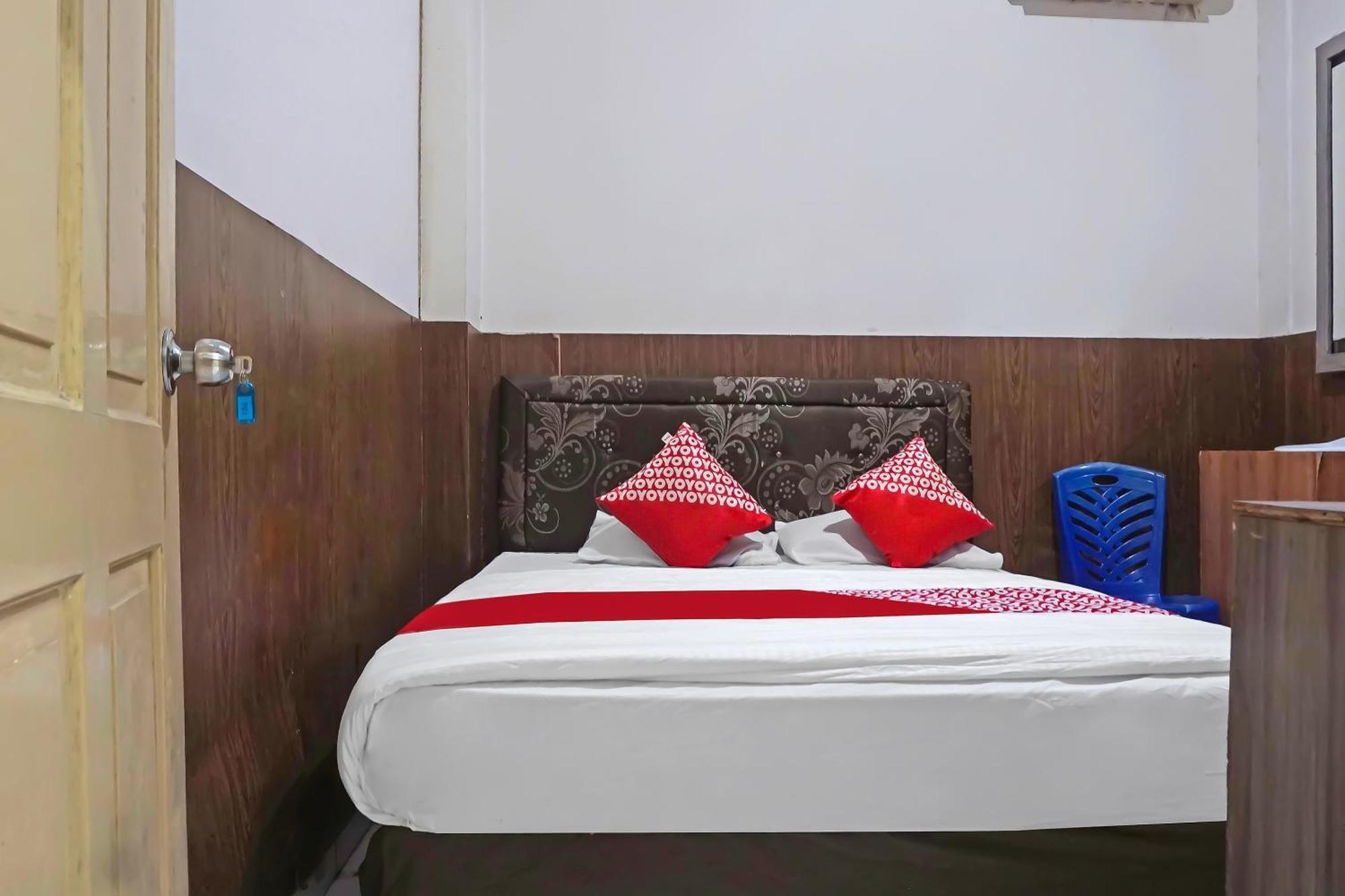 Oyo 1935 Hotel Diamond Inn ماكاسار المظهر الخارجي الصورة