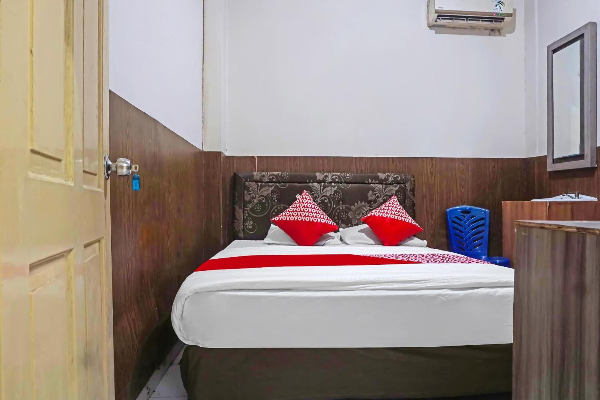 Oyo 1935 Hotel Diamond Inn ماكاسار المظهر الخارجي الصورة